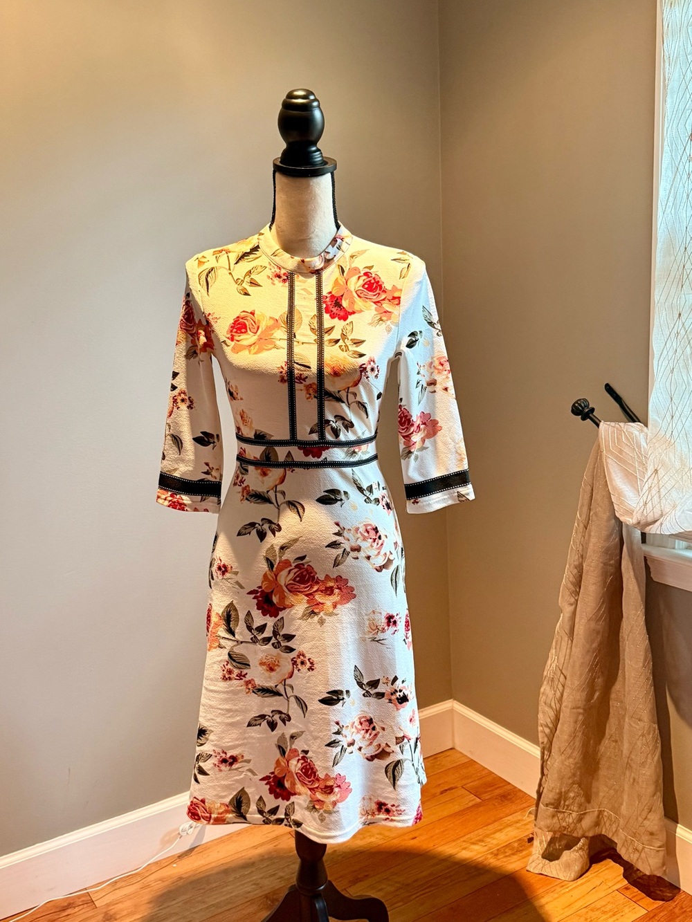 Floral Midi Dress with Black Trim and Pink-Red Blooms New with Tags